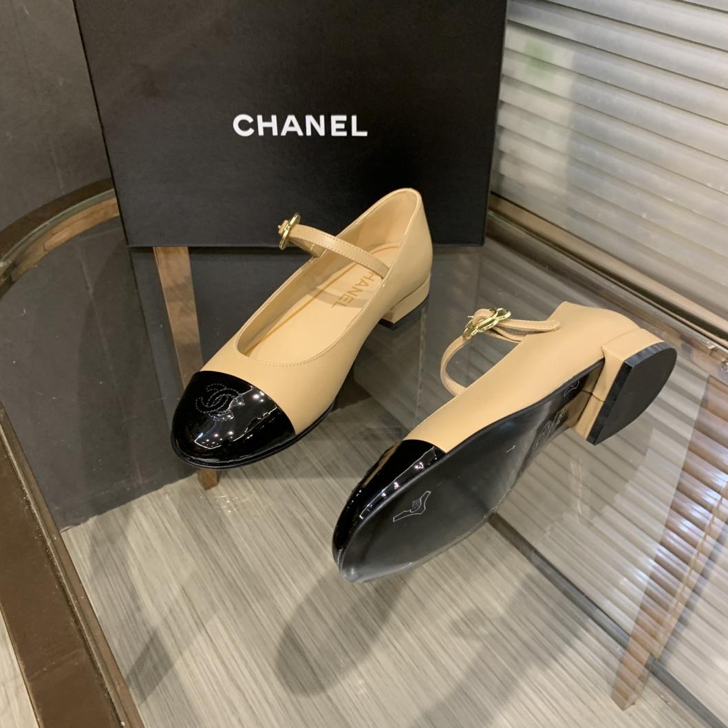 Chanel leather flat shoes 133564