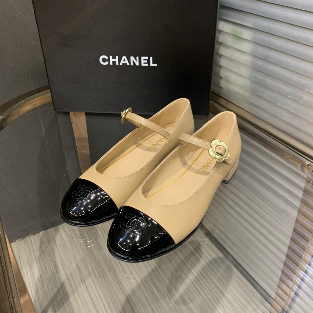 Chanel leather flat shoes 133564