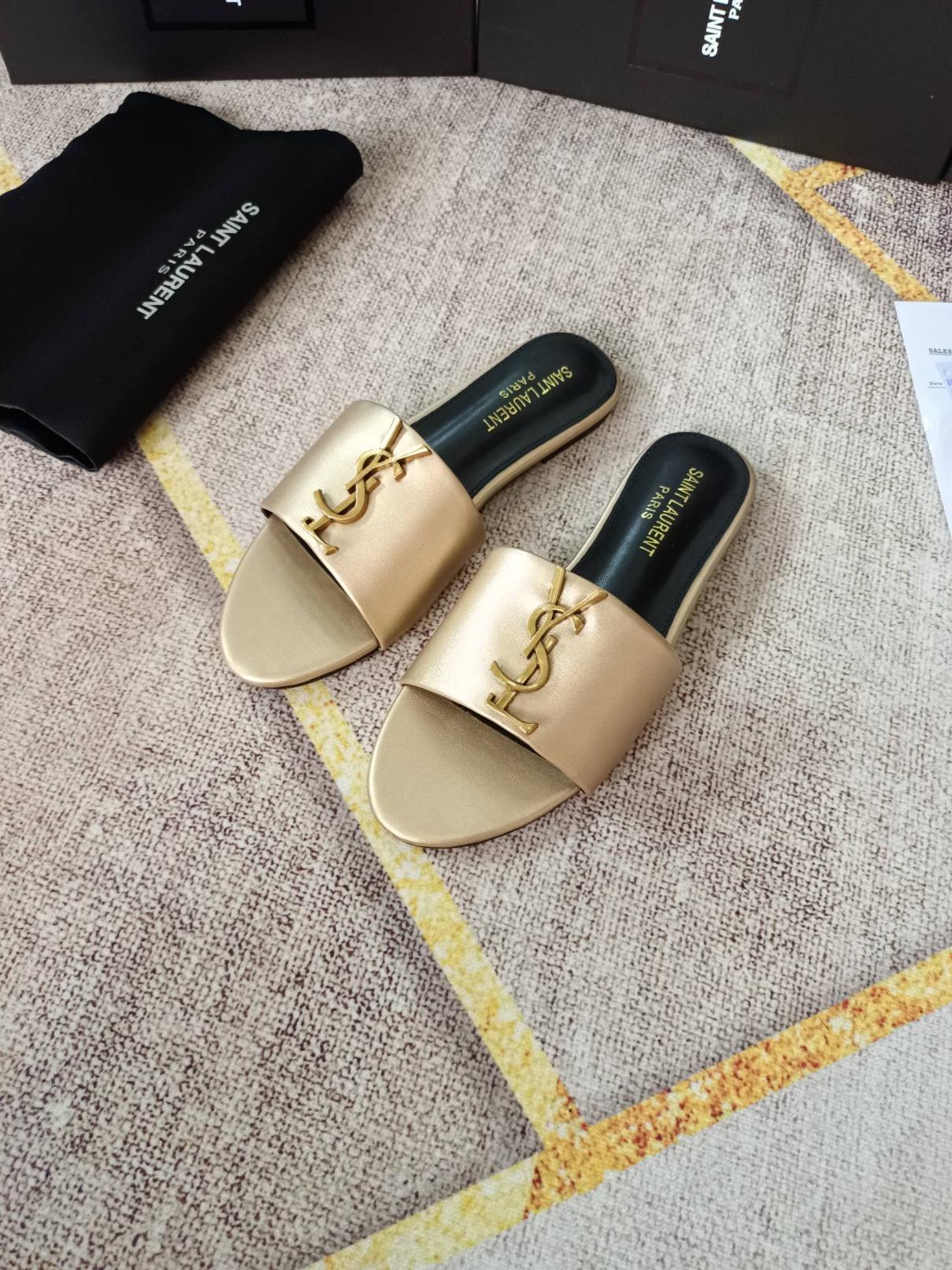 YSL Saint Laurent flat slippers 133639