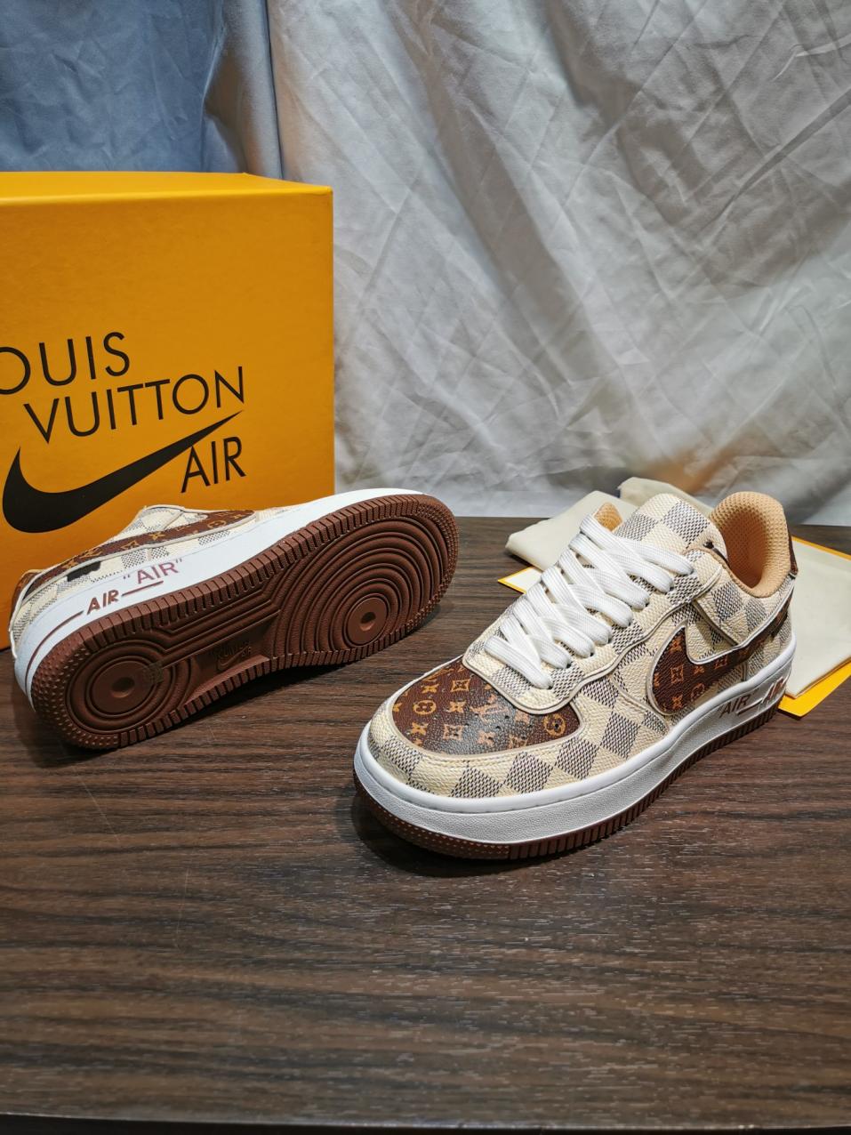 LV air Nike men unisex sneaker 133748