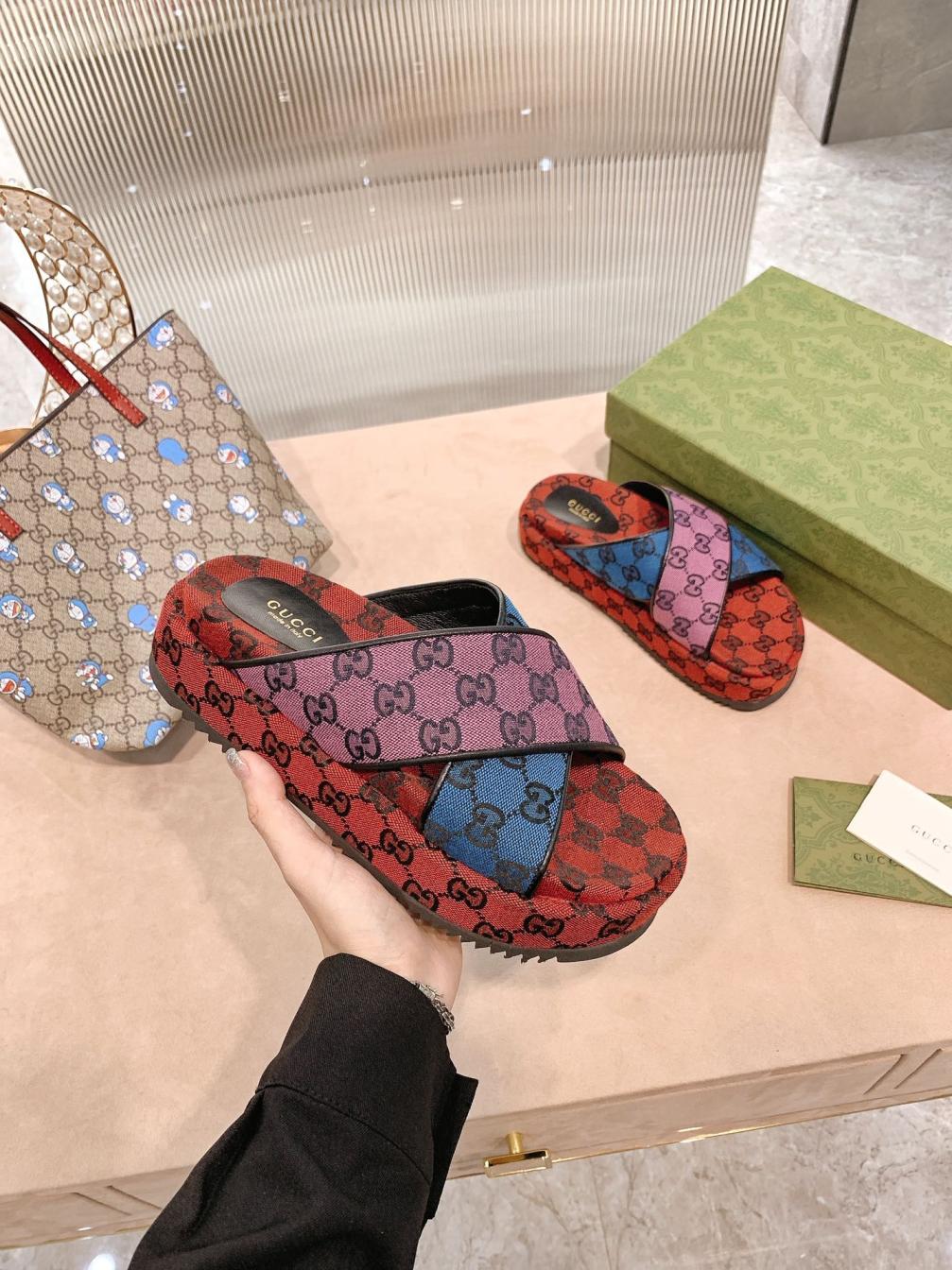 Gucci fashion slippers 133737