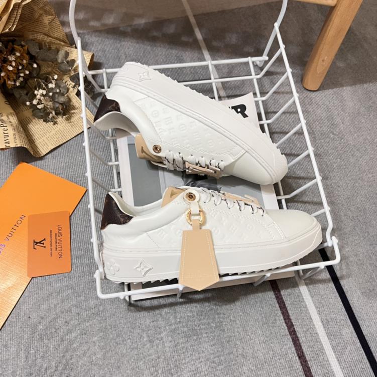Louis Vuitton LV ootd sneaker shoes 133851