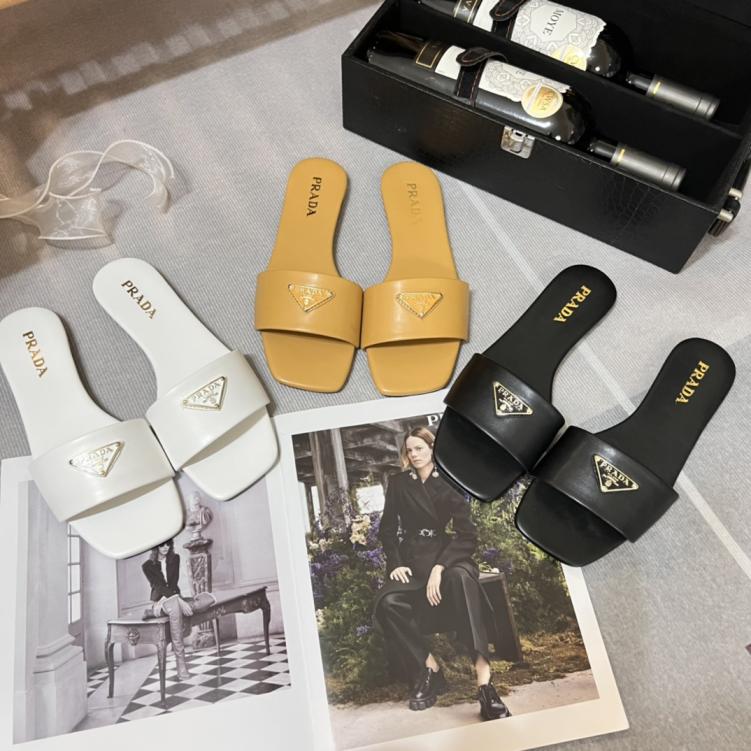PRADA  triangel flat women slippers 133865