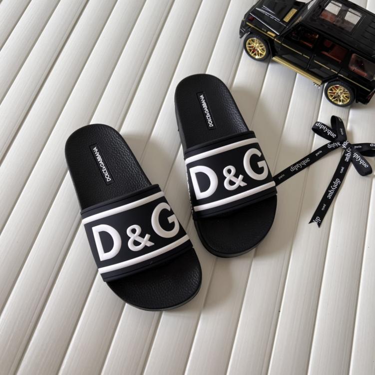 D G slippers