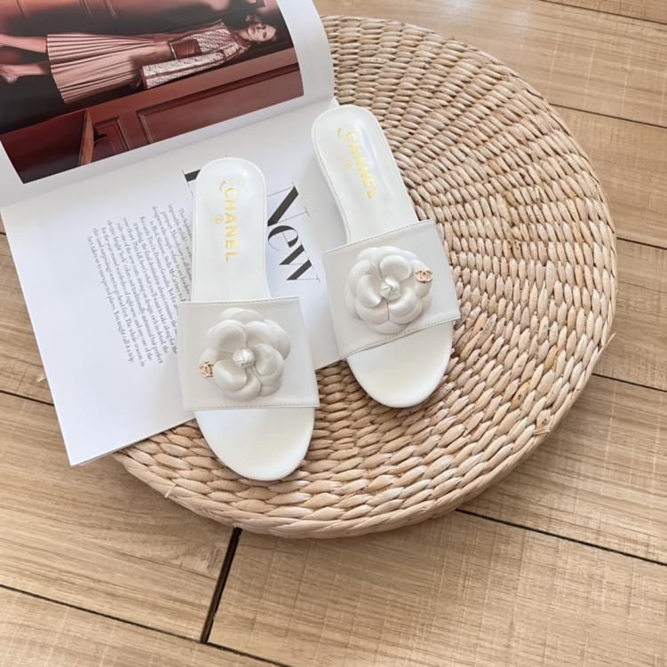 CHANEL 2024 camellia flat slippers