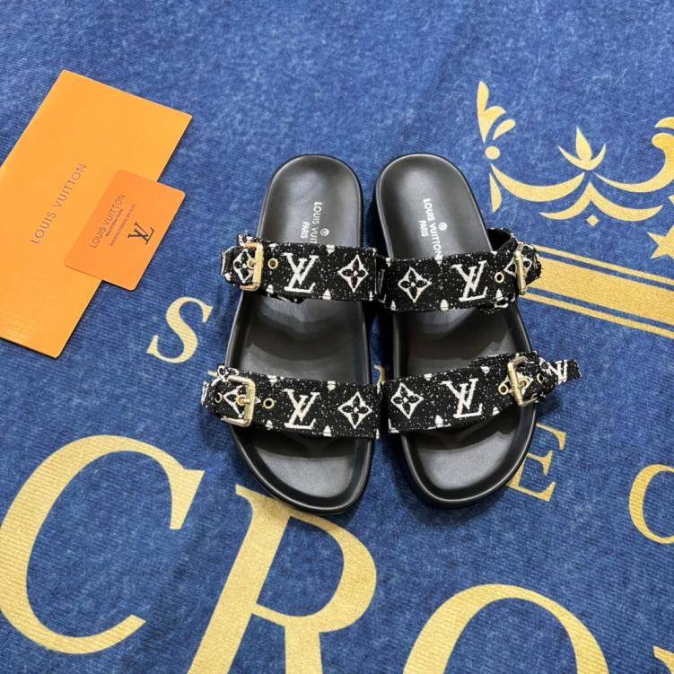 Louis Vuitton LV women/men slippers 133871