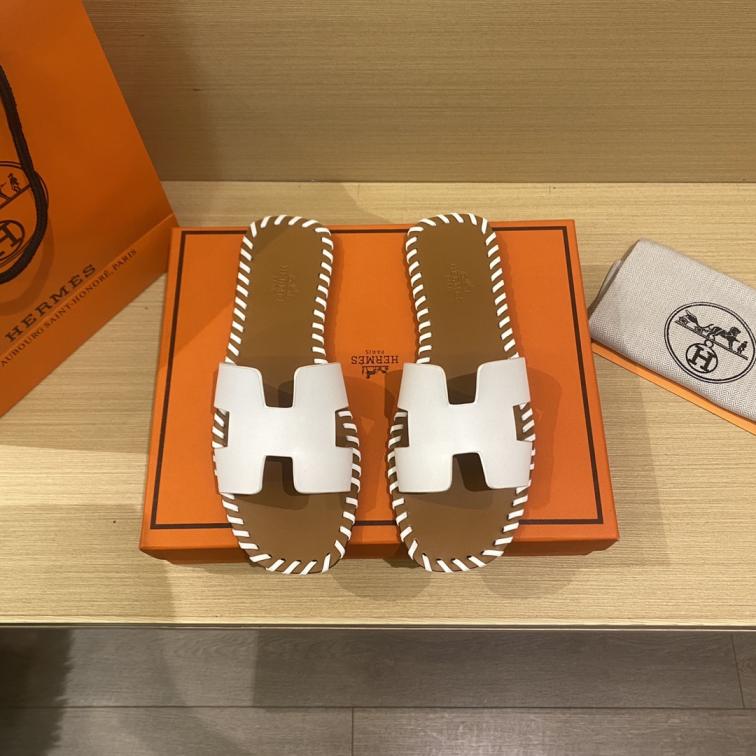 Hermes wave H slippers 133960