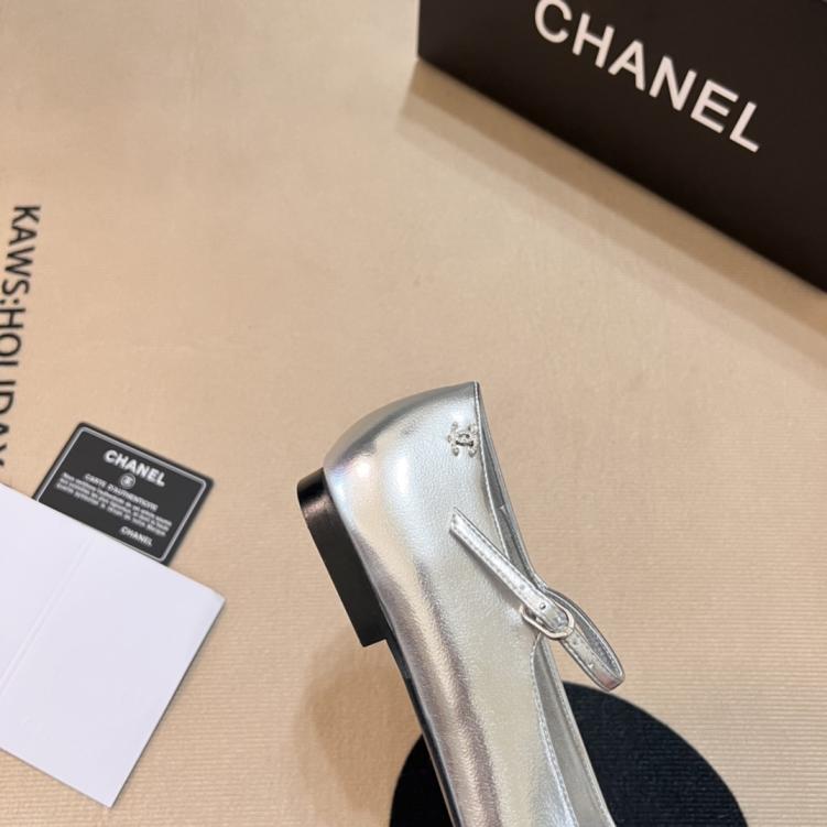 Chanel 2024 summer lambskin flat women shoes 133950