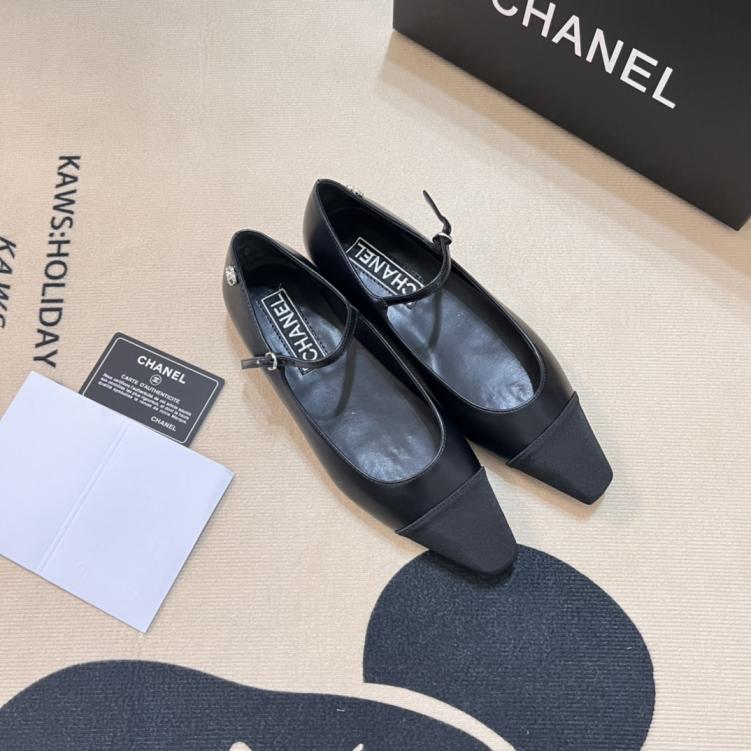 Chanel 2024 summer lambskin flat women shoes 133948