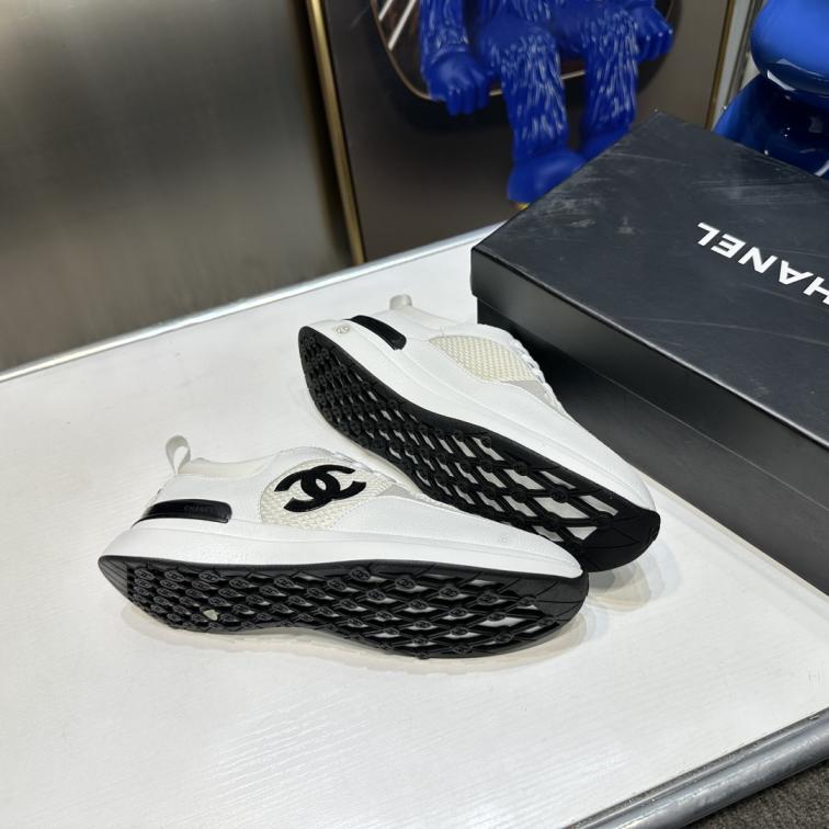 Chanel CC sneakers 133929