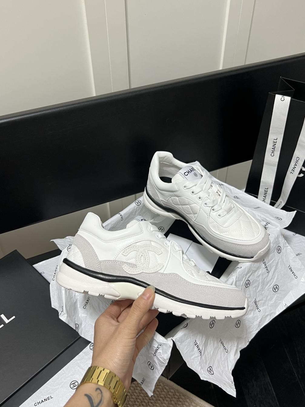 Chanel sneakers 133927