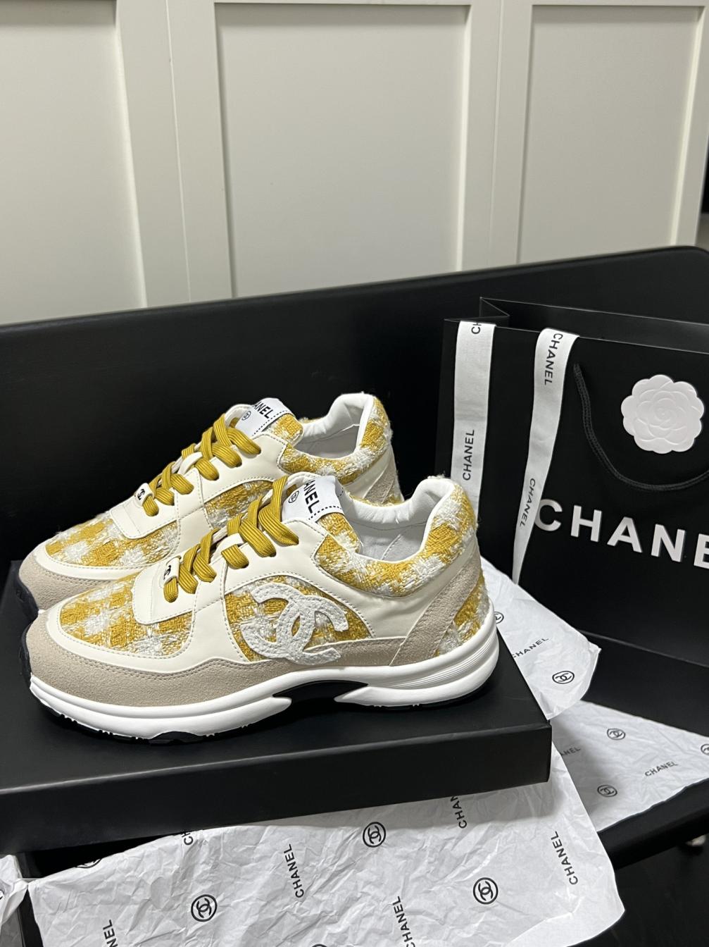 Chanel sneakers 133924