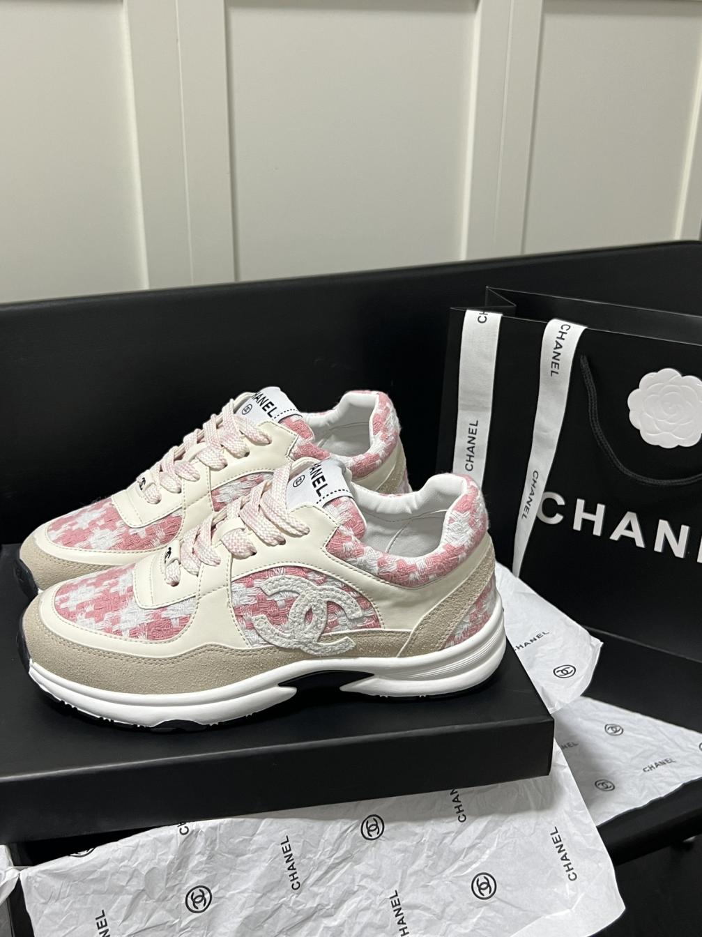 Chanel sneakers 133922