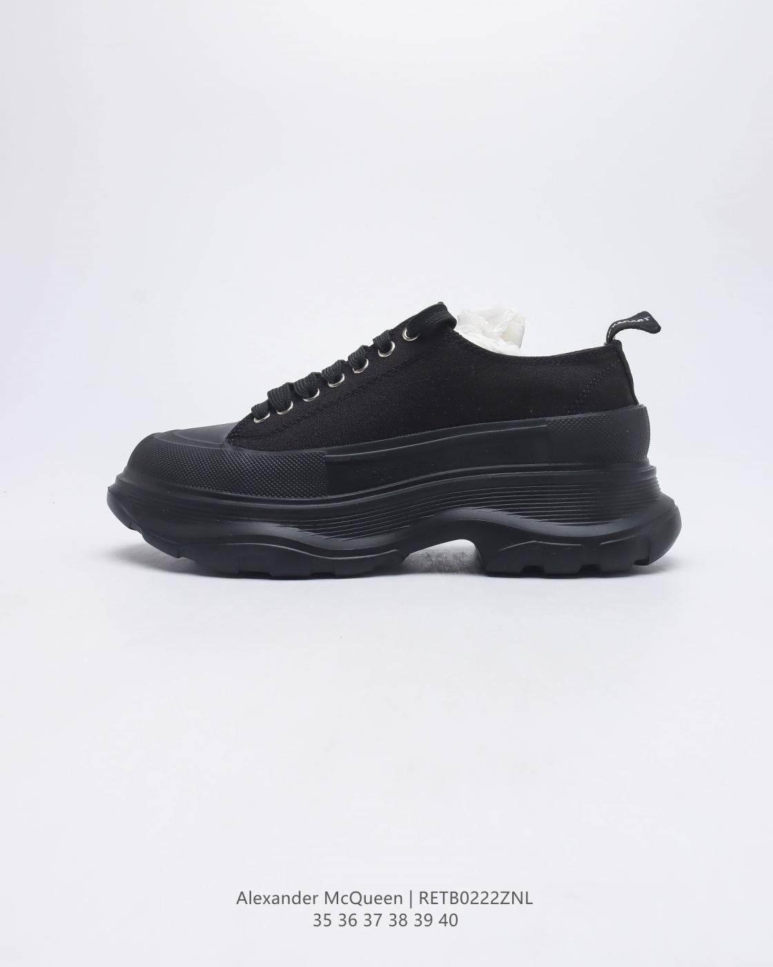 Alexander McQueen unisex sneaker