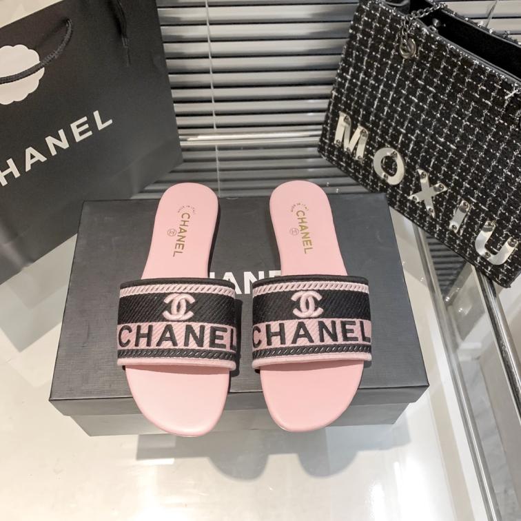 CHANEL embroidery flat slippers