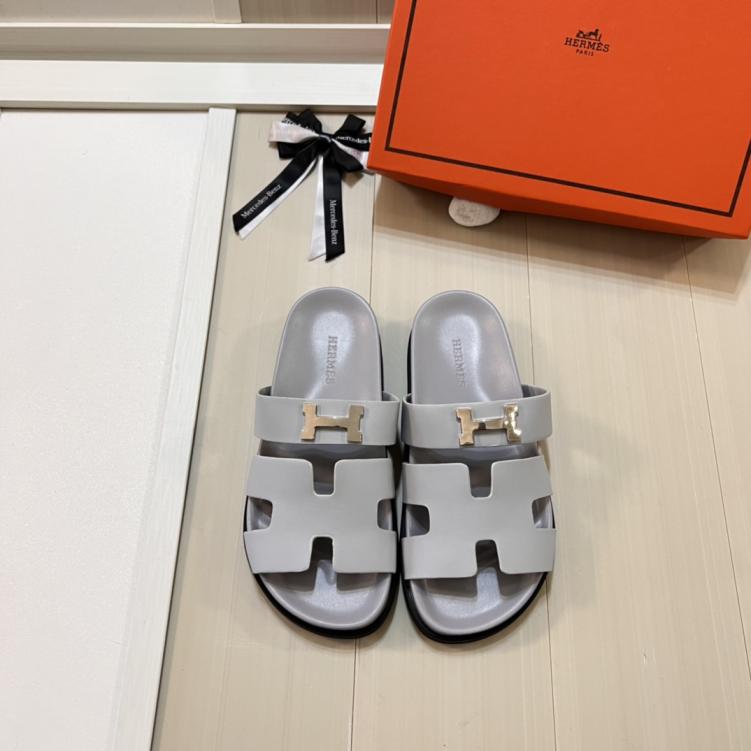 Hermes H slippers