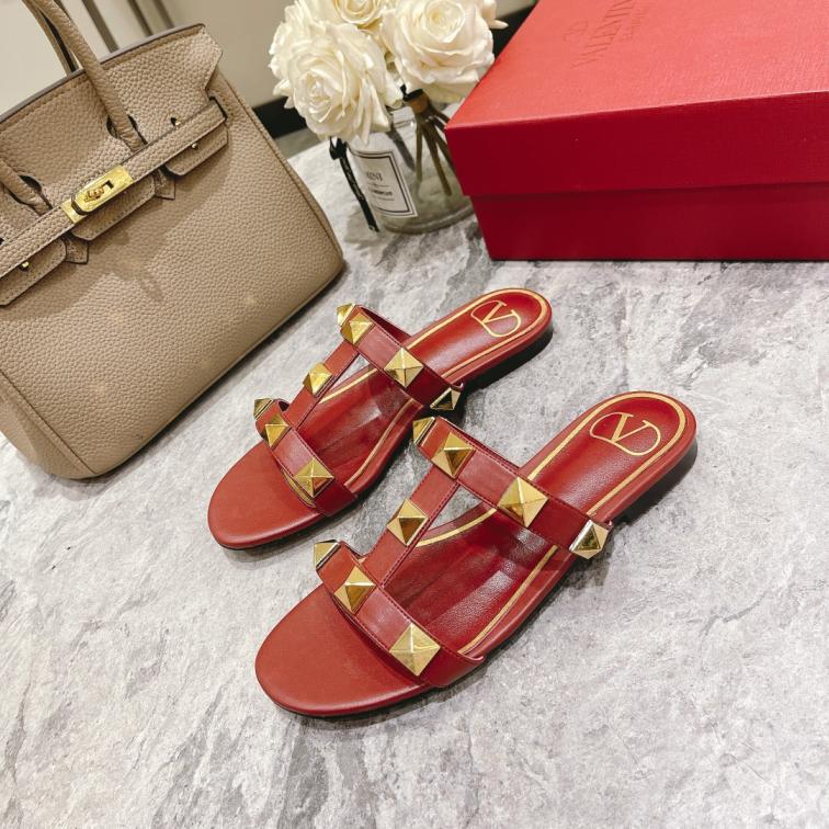 Valentino women flat slippers
