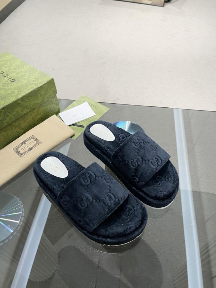 Gucci GG velvet slippers