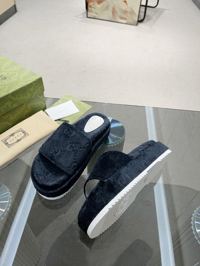 Gucci GG velvet slippers