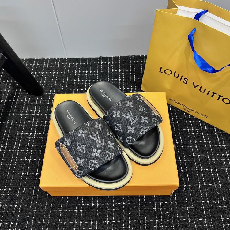 LV Louis Vuitton Men unisex slippers