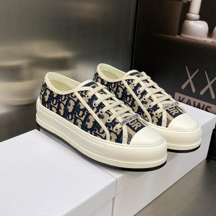 Walk’in Dior Oblique ogo flat sneaker