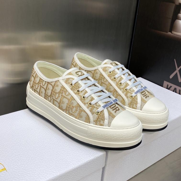 Walk’in Dior Oblique ogo flat sneaker