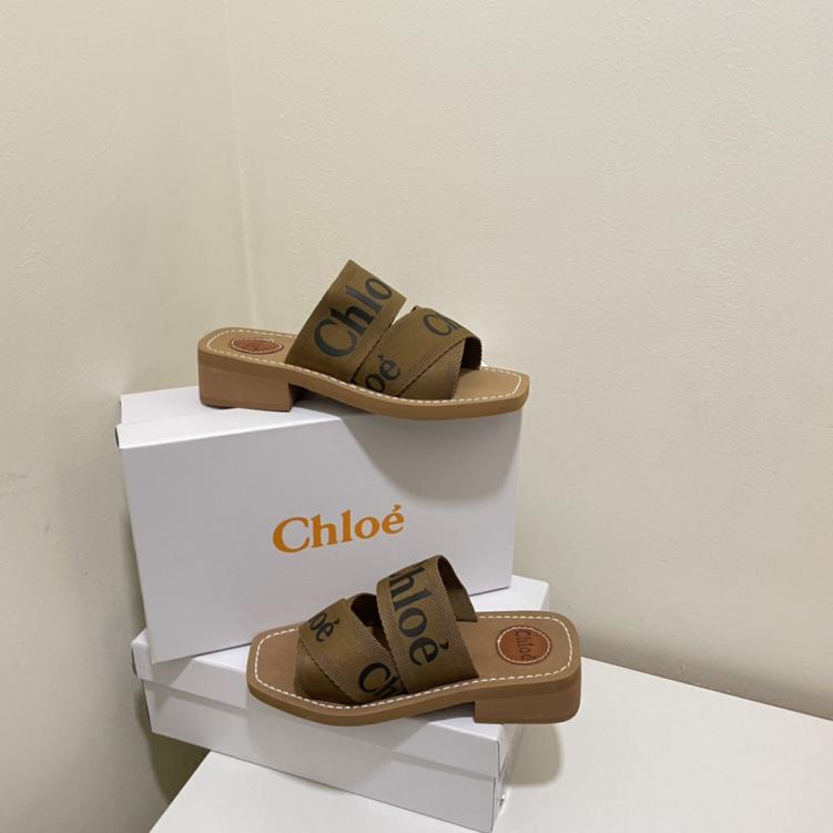Chloe women flat slippers