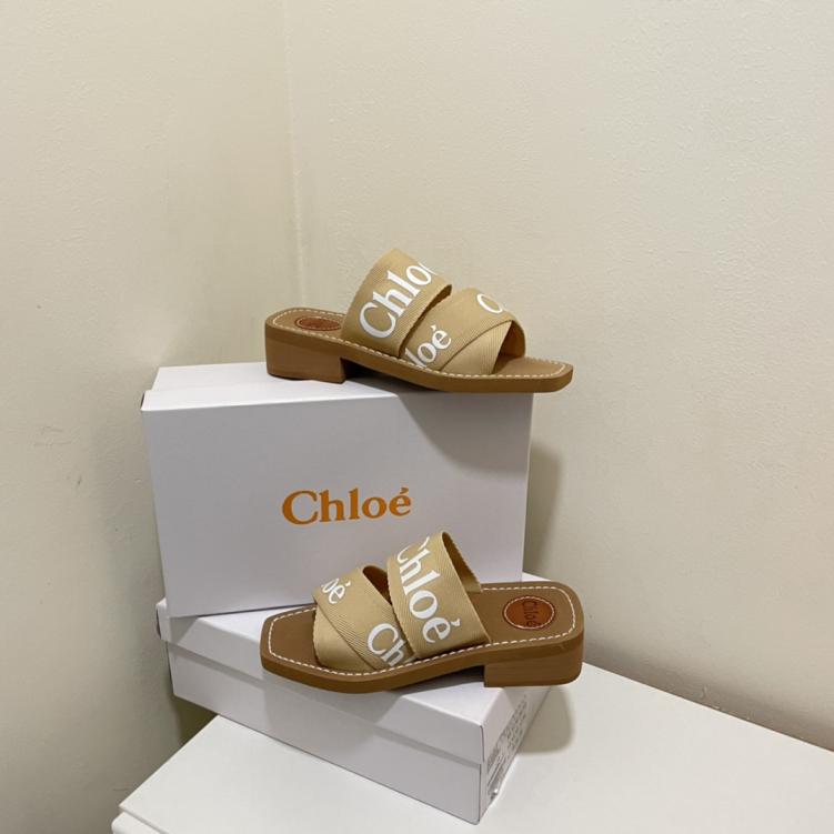 Chloe women flat slippers