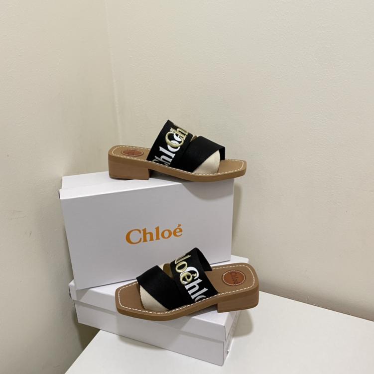 Chloe women flat slippers
