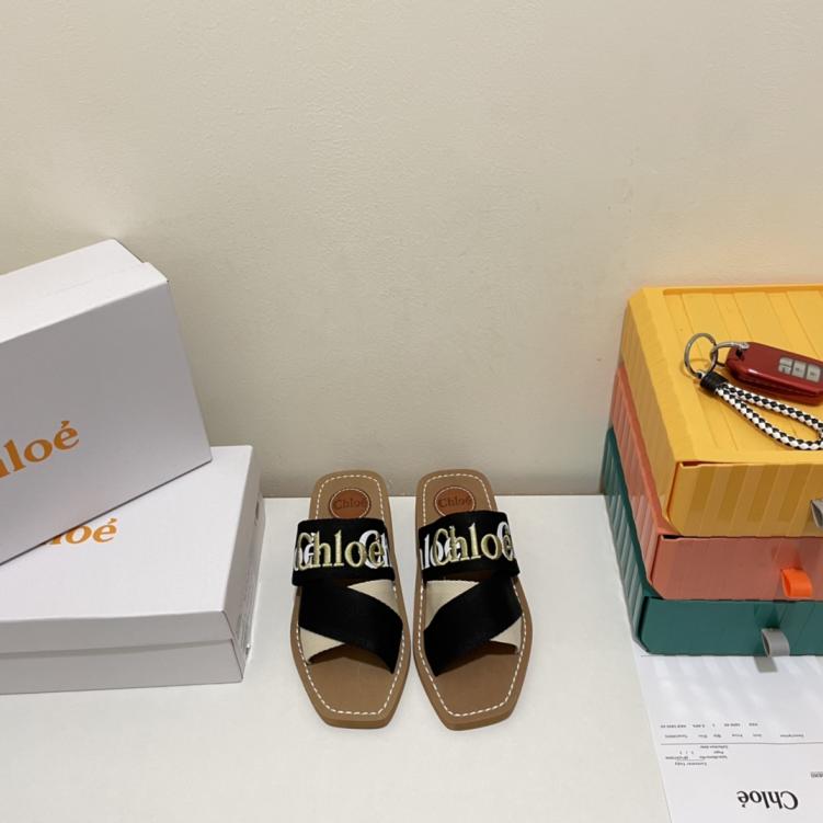 Chloe women flat slippers