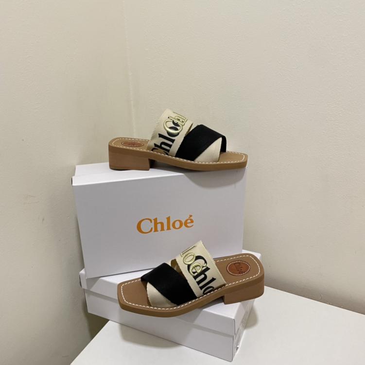 Chloe women flat slippers