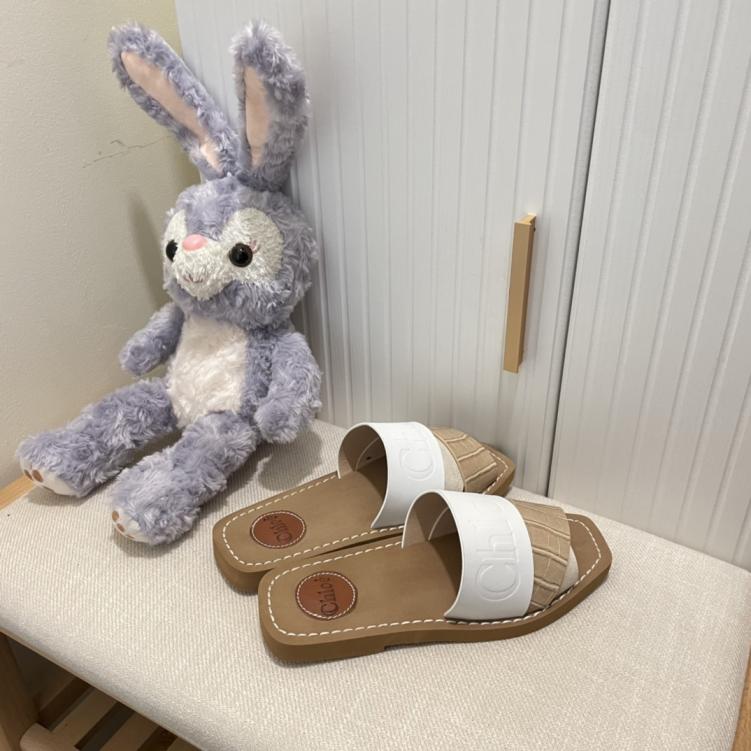Chloe women slippers