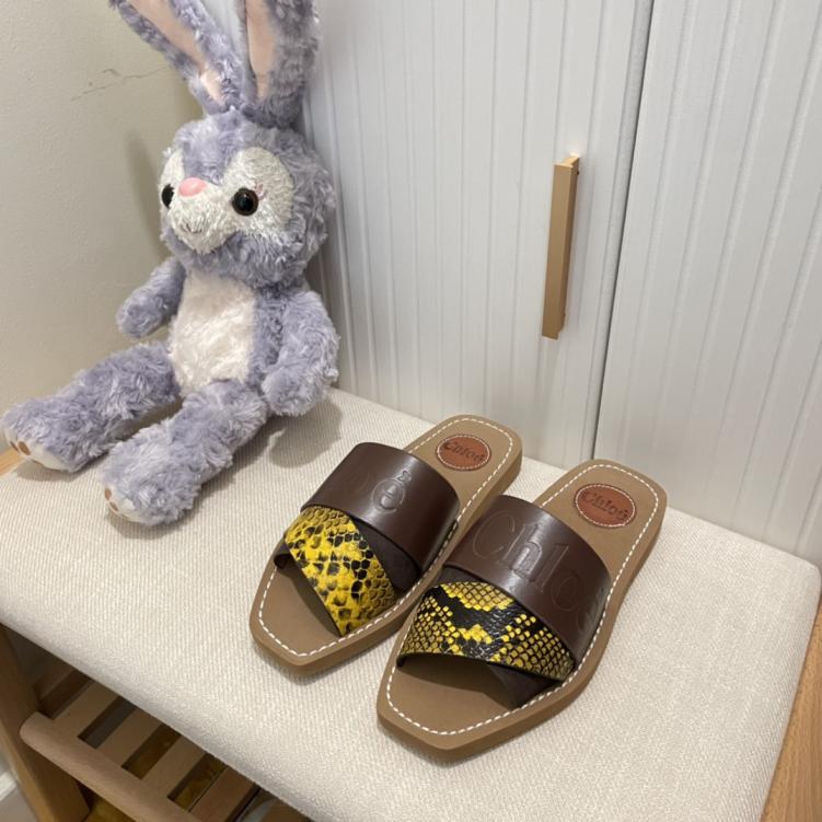 Chloe women slippers
