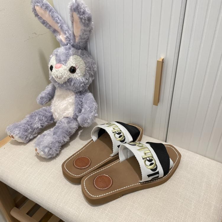Chloe women slippers