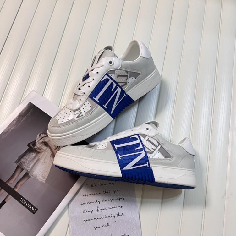 VALENTINO unisex sneakers