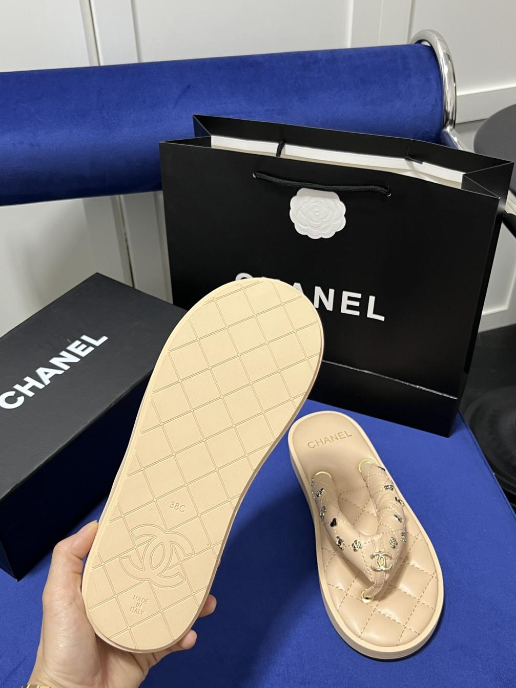 Chanel flat slippers 134472
