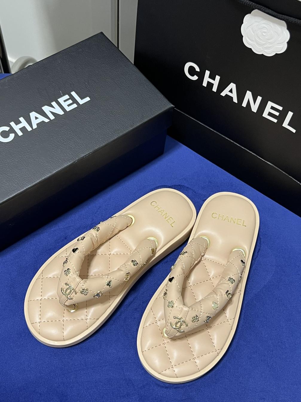 Chanel flat slippers 134472