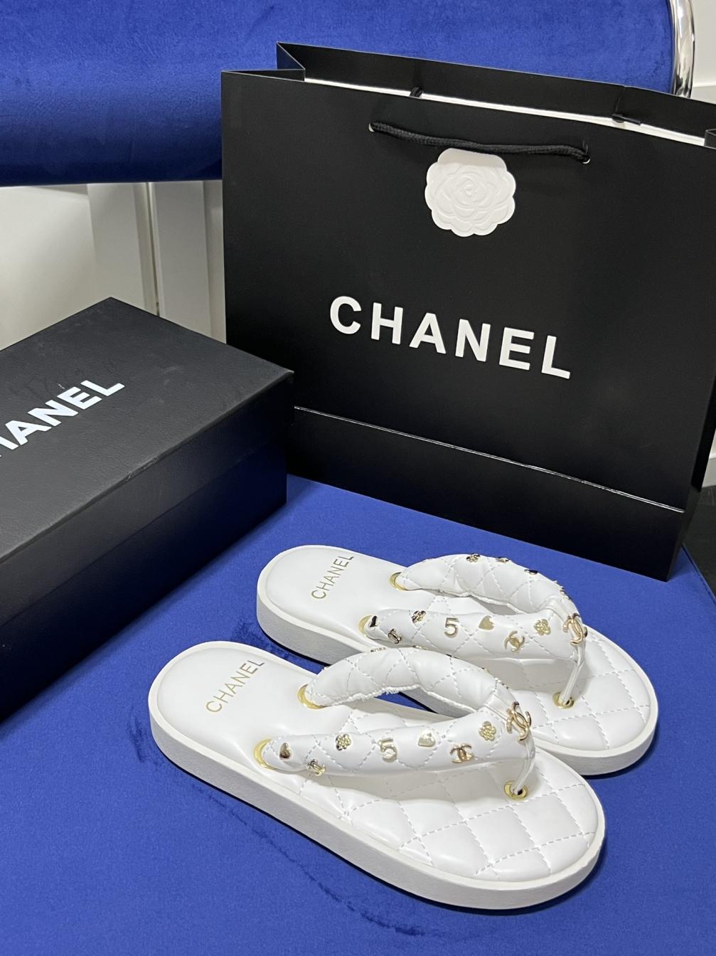 Chanel flat slippers 134471