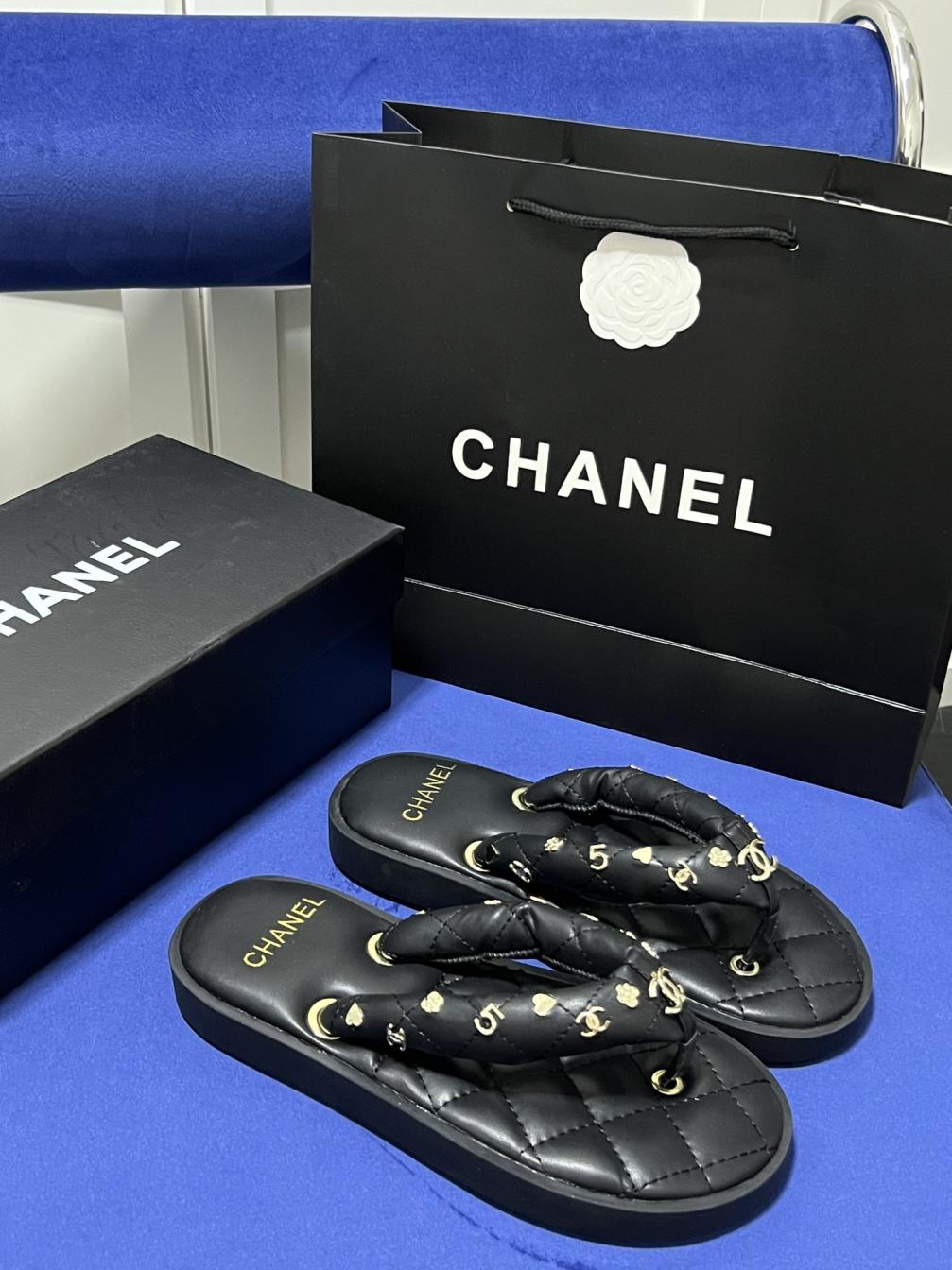 Chanel flat slippers 134470