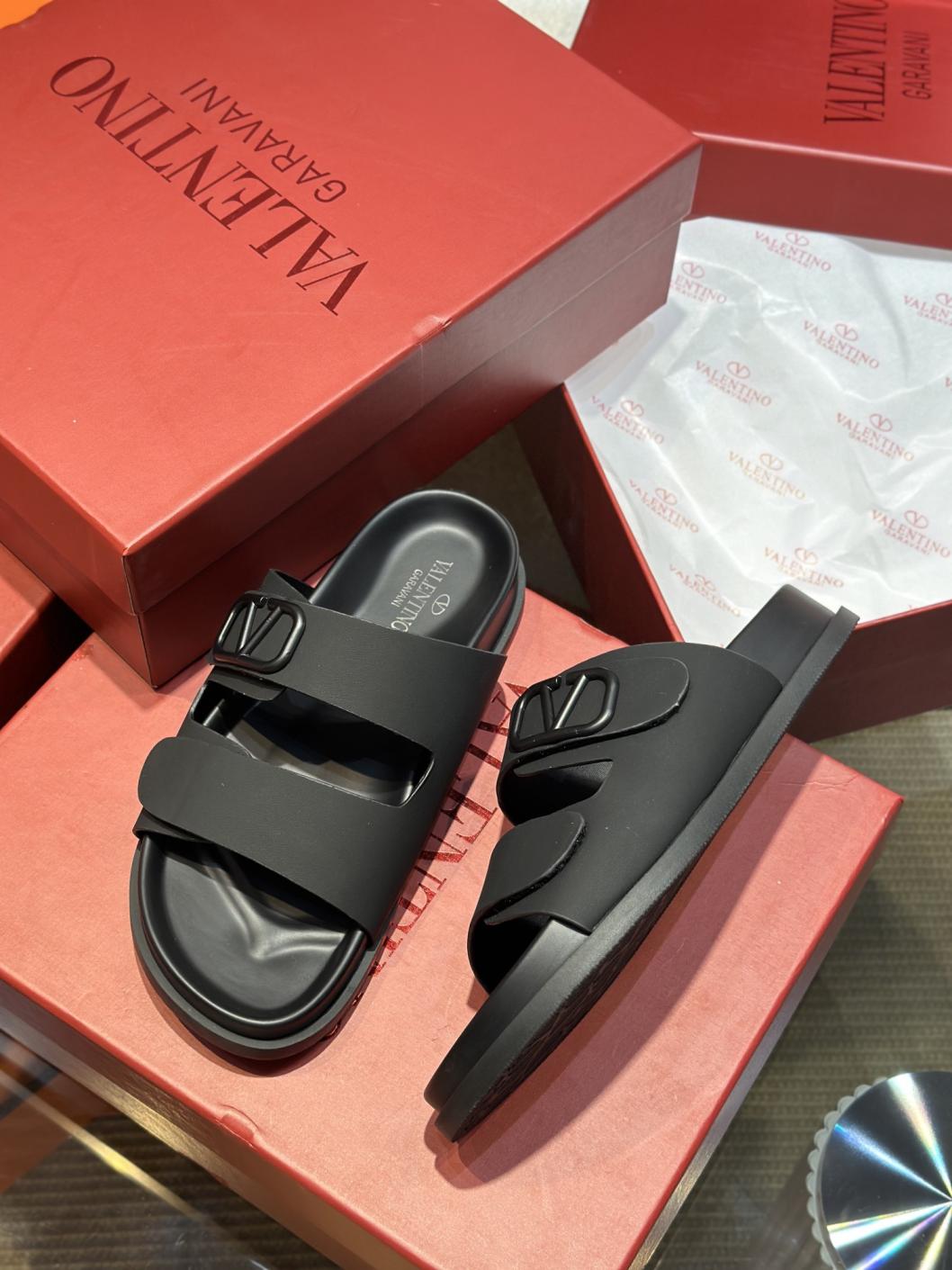 Valentino V Mens slippers