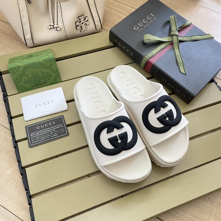Gucci GG Slippers