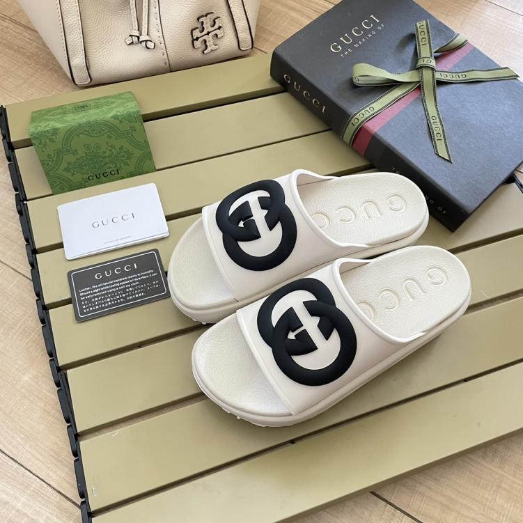 Gucci GG Slippers