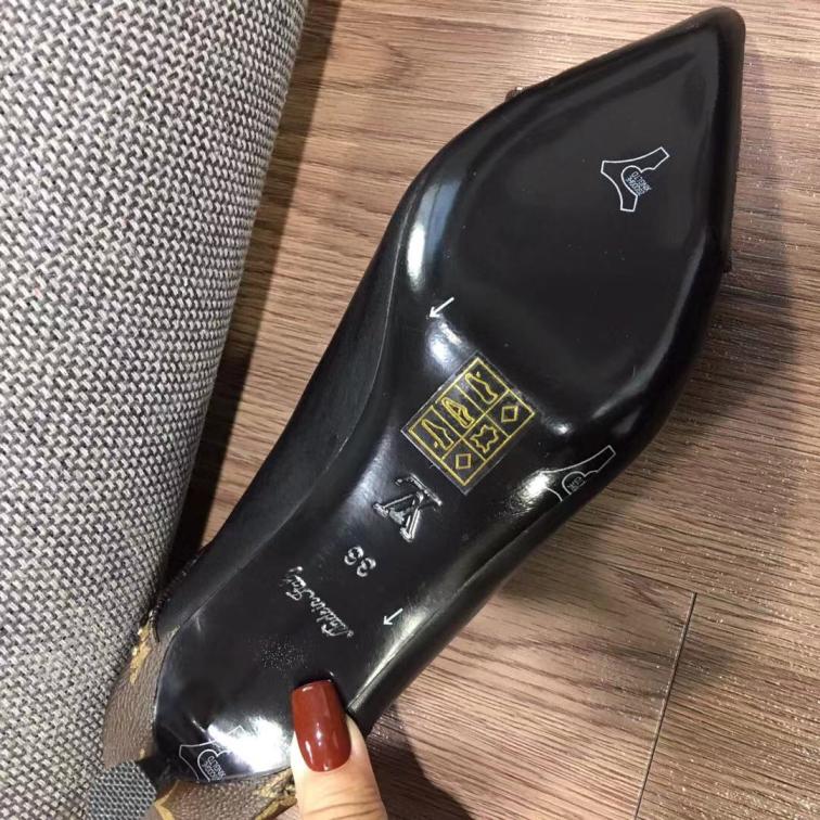 LV Louis vuitton Cowskin heel shoes