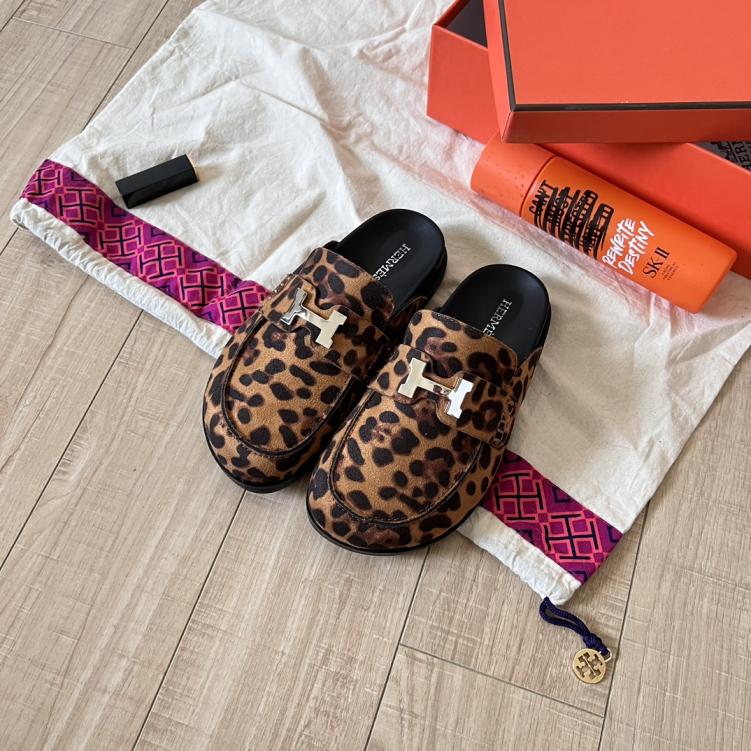 Hermes slippers
