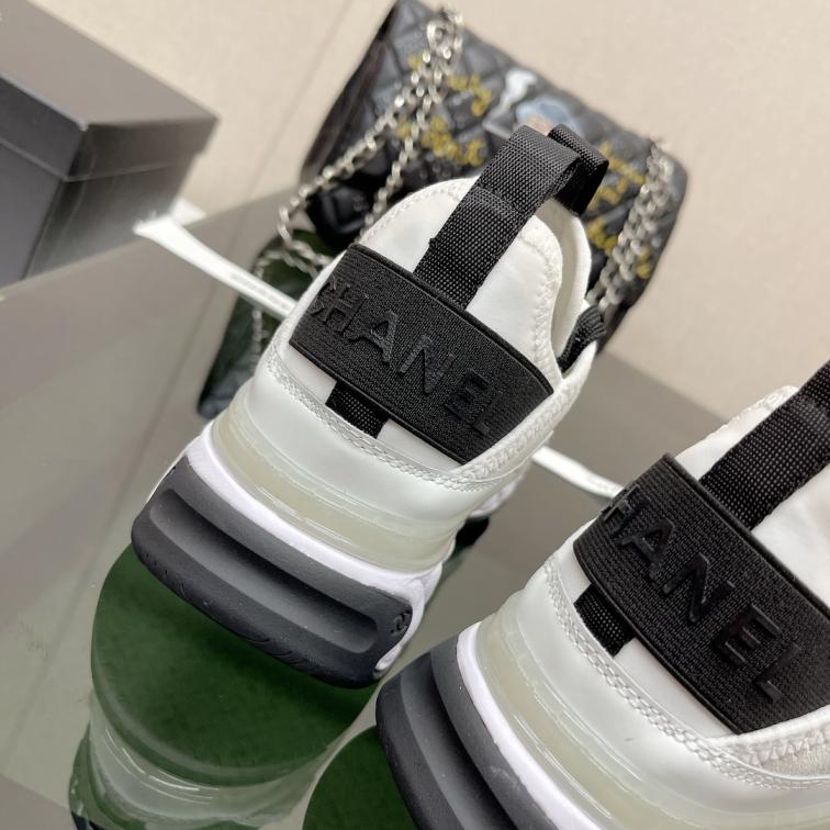 Chanel sneakers 135122