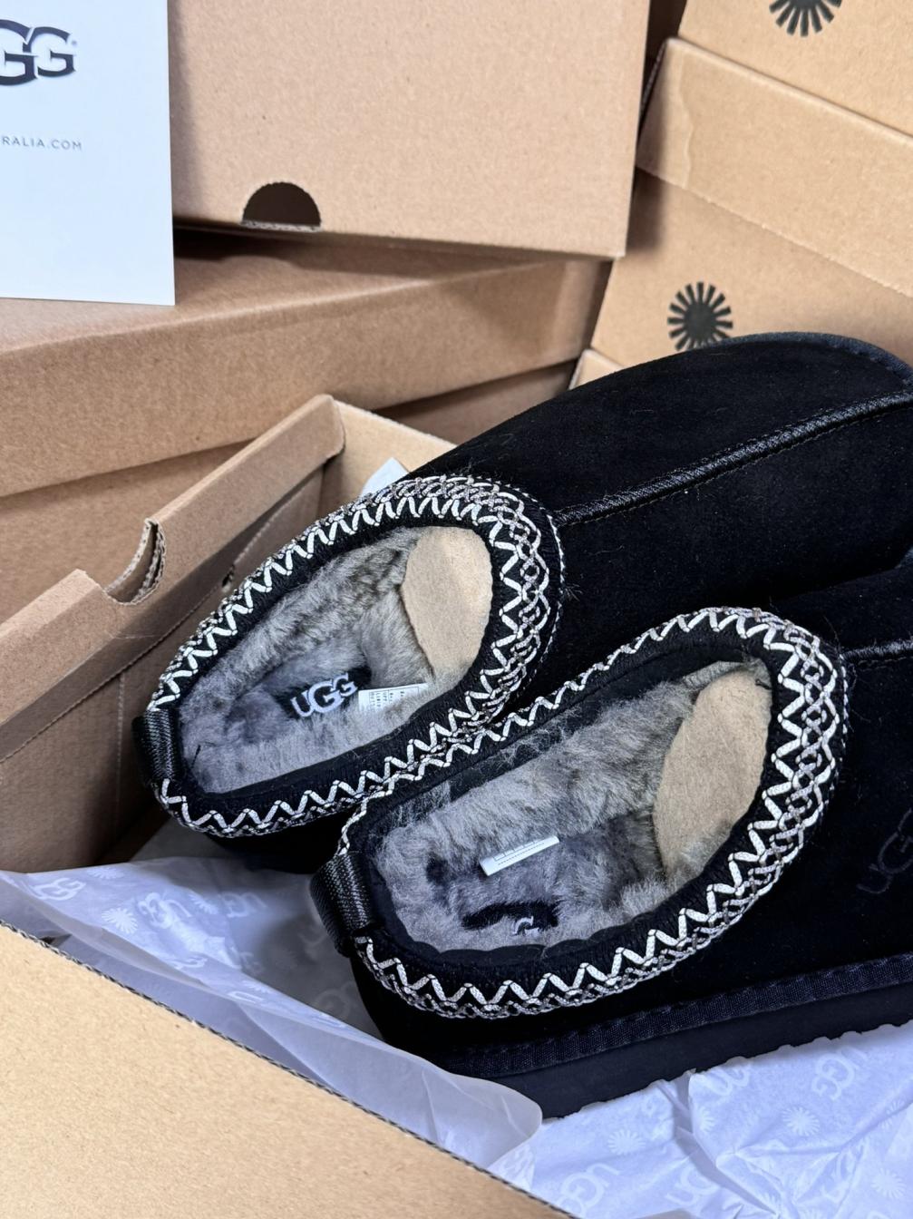 UGG winter  shearling Boots/slliper shoes