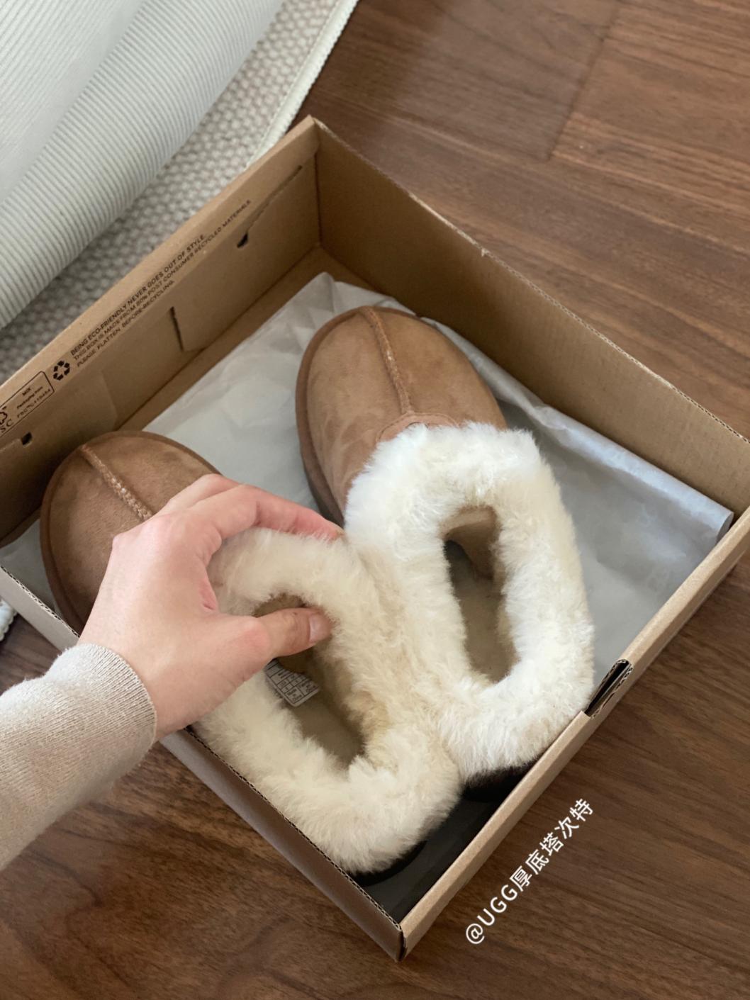 UGG winter shearling Boots/slliper shoes
