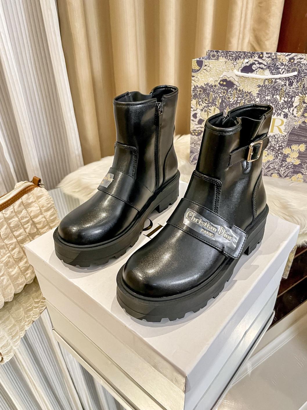 Dior boots
