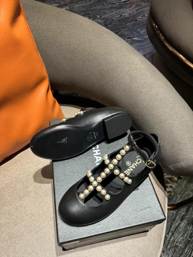 Chanel pearls flat shoes 135260