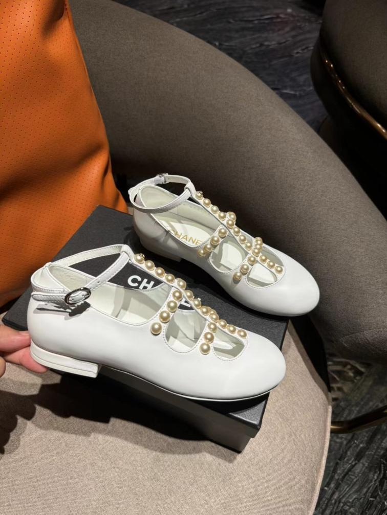 Chanel pearls flat shoes 135259